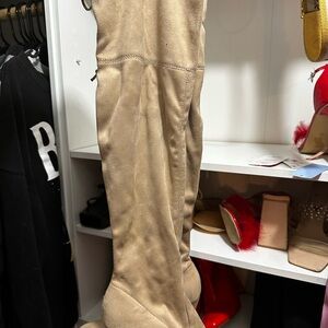 Women's Tan Knee-High Boots